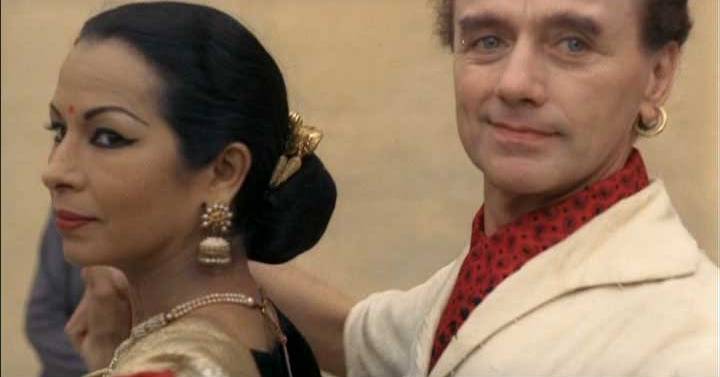Sujata and Asoka in ‘Juliet of the Spirits’. Sujata and Asoka in ‘Juliet of the Spirits’.