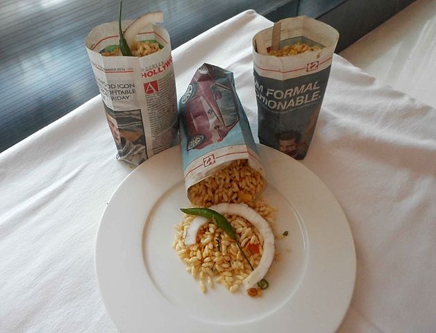 'Jhal muri' tastes best when eaten out of a newspaper bag. Credit: Wikimedia Commons 'Jhal muri' tastes best when eaten out of a newspaper bag. Credit: Wikimedia Commons