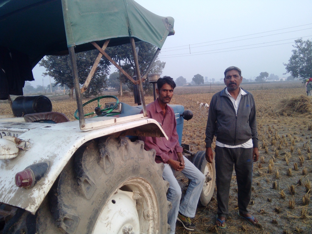 Farmers Parvinder Singh (left) and Raj Kumar (right) at their field in Harsana Kalan. Farmers Parvinder Singh (left) and Raj Kumar (right) at their field in Harsana Kalan.