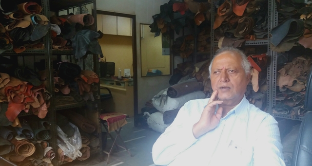 Eknath Mane sells processed leather to manufacturers in Dharavi. Eknath Mane sells processed leather to manufacturers in Dharavi.