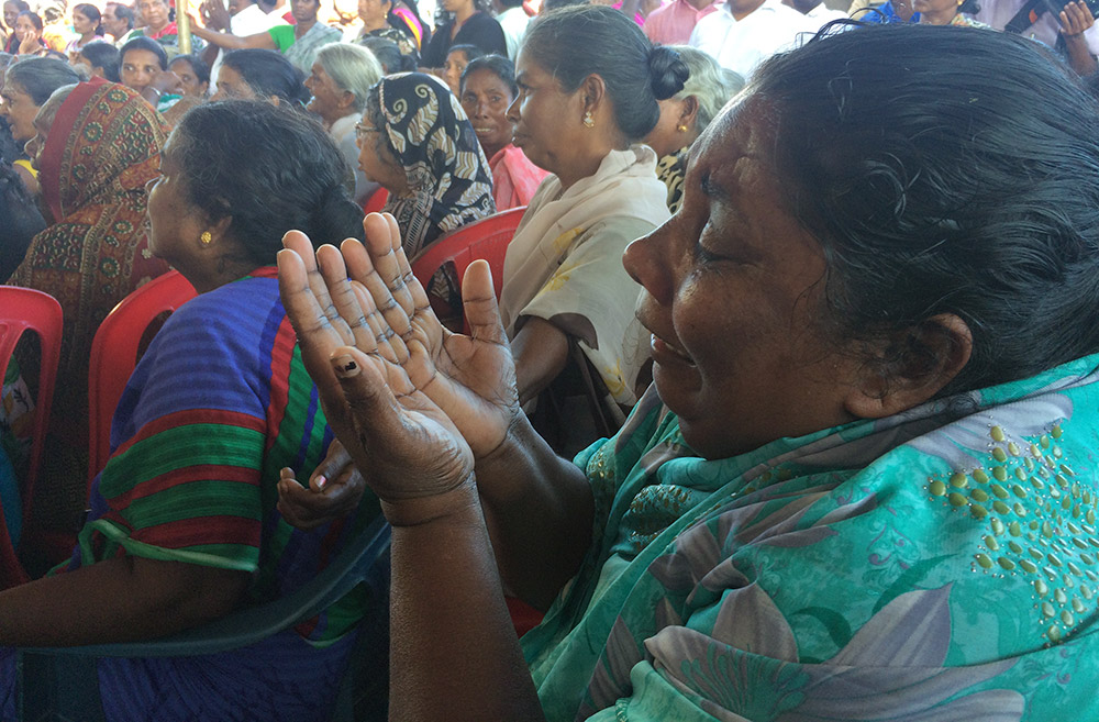 Women in Vizhinjam weep after hearing about a death of a fisherman on Monday. Photo credit: TA Ameerudheen Women in Vizhinjam weep after hearing about a death of a fisherman on Monday. Photo credit: TA Ameerudheen