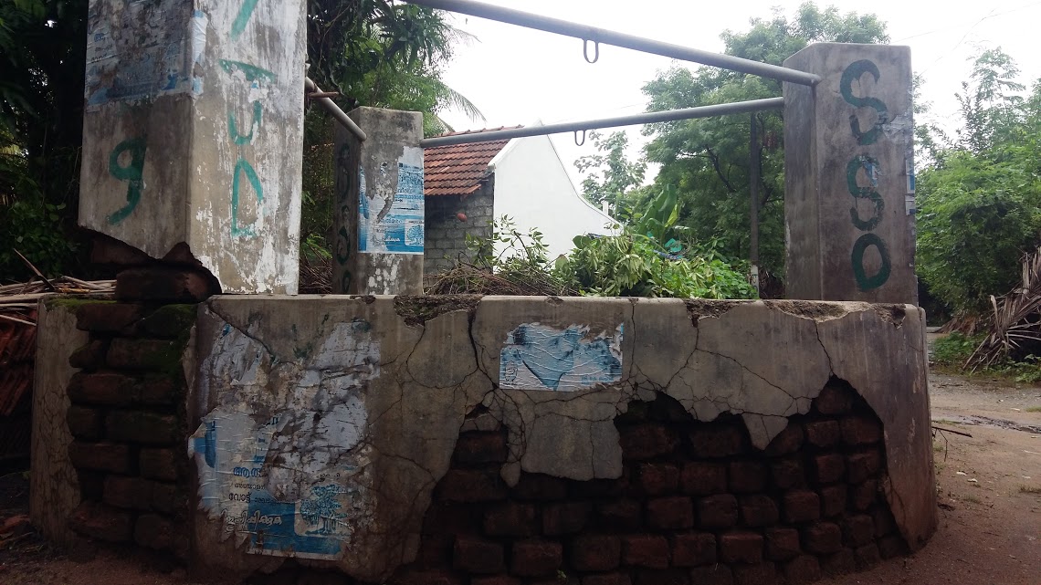 Plachimada's wells still have black polluted water Plachimada's wells still have black polluted water