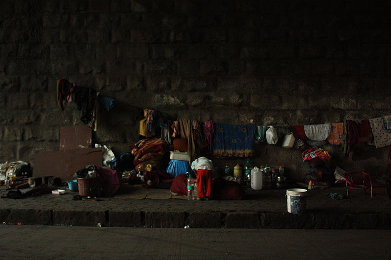It does not take long for one to notice the array of water containers stacked up wherever the homeless live. Water still remains the most difficult problem for them. Sometimes, homeless families end up spending exorbitant amounts for minimal quantities of water. And in spite of a Bombay High Court order calling water everyone’s right, the MCGM has not come up with ways to bring water and sanitation facilities to these communities. It does not take long for one to notice the array of water containers stacked up wherever the homeless live. Water still remains the most difficult problem for them. Sometimes, homeless families end up spending exorbitant amounts for minimal quantities of water. And in spite of a Bombay High Court order calling water everyone’s right, the MCGM has not come up with ways to bring water and sanitation facilities to these communities.