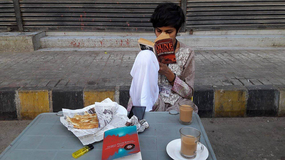 Reclaiming Karachi's streets. Photo courtesy: Girls at Dhabas. Reclaiming Karachi's streets. Photo courtesy: Girls at Dhabas.