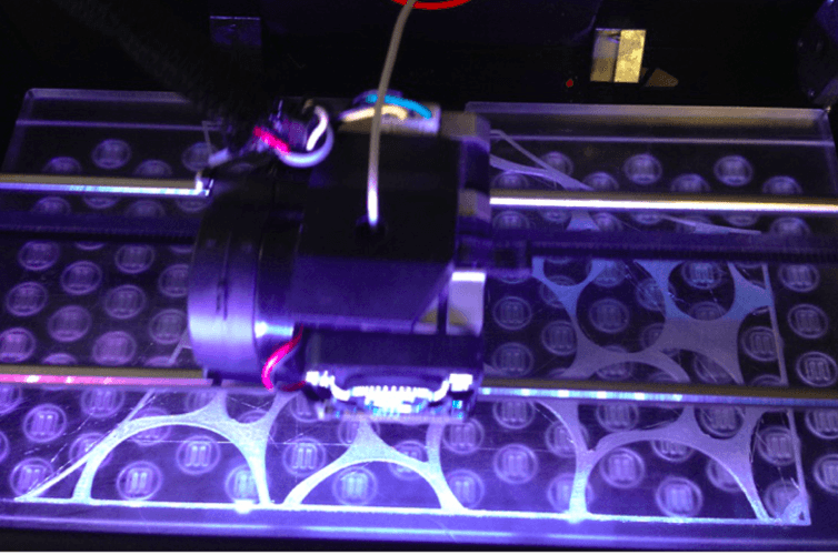 3D-printing panels on a MakerBot Replicator 2X. Image Credit: Danmei Sun 3D-printing panels on a MakerBot Replicator 2X. Image Credit: Danmei Sun