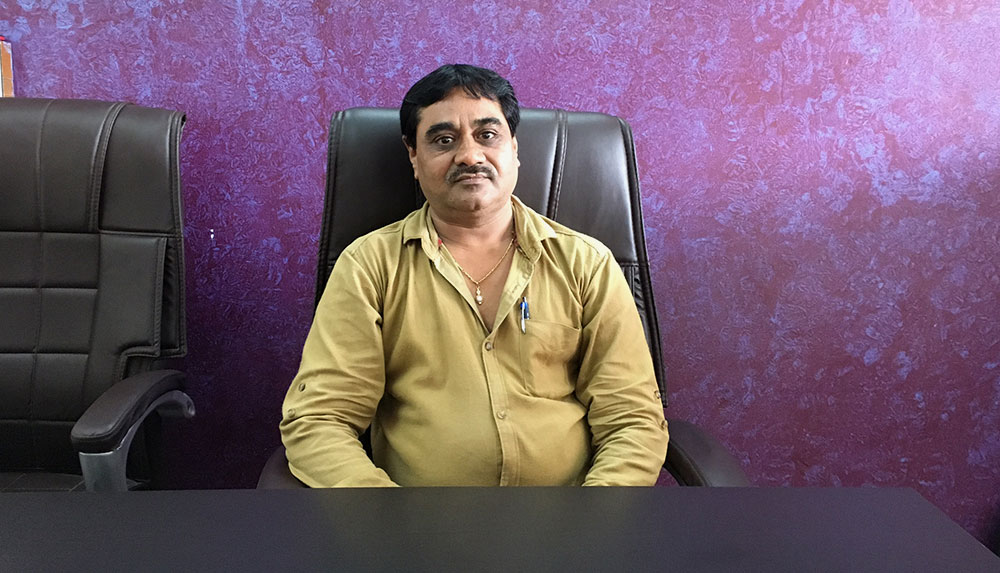 Gautam Shah of VK Tex. Creativity and innovation is one way smaller units like his can survive. Which is why Shah doesn't sit with others. Photo credit: M Rajshekhar Gautam Shah of VK Tex. Creativity and innovation is one way smaller units like his can survive. Which is why Shah doesn't sit with others. Photo credit: M Rajshekhar