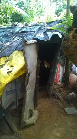 The hut in which the Maru Mukhris live. Photo: Narasimha TV The hut in which the Maru Mukhris live. Photo: Narasimha TV