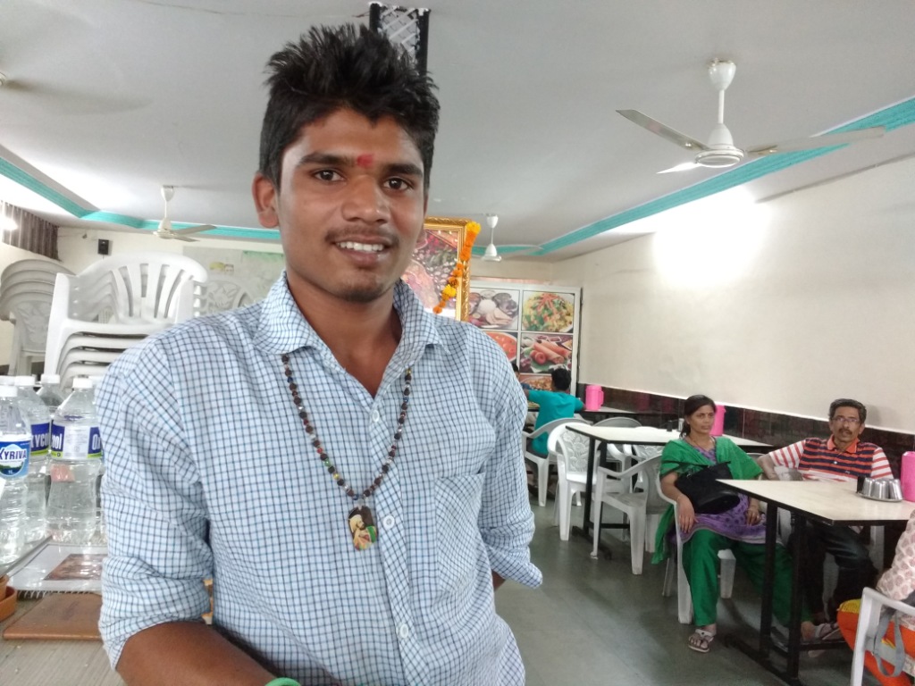 Sachin Girhe supports the prime minister's decision. Sachin Girhe supports the prime minister's decision.