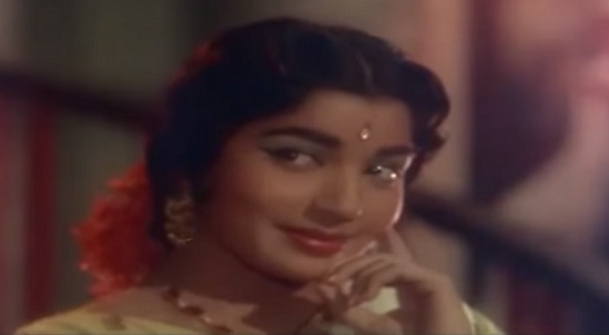 ‘Vennira Aadai’. ‘Vennira Aadai’.