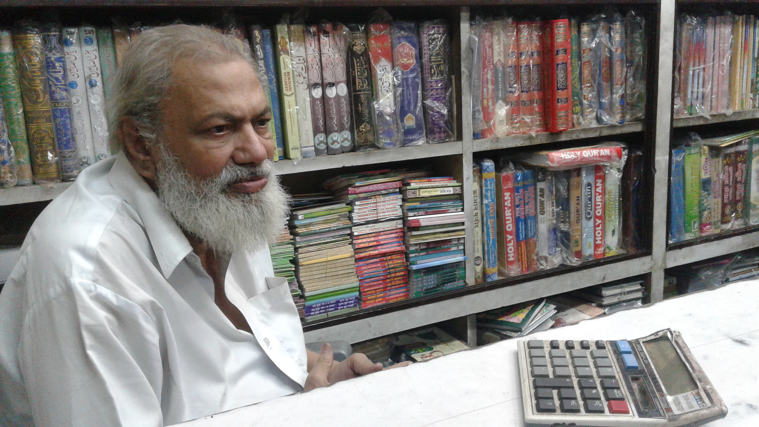 As a member of the Bombay Aman Committee social work group, Fazal Ali Shaad was on duty at the JJ hospital morgue and helped survivors and their families during the 1992-93 riots. Photo credit: Meena Menon As a member of the Bombay Aman Committee social work group, Fazal Ali Shaad was on duty at the JJ hospital morgue and helped survivors and their families during the 1992-93 riots. Photo credit: Meena Menon
