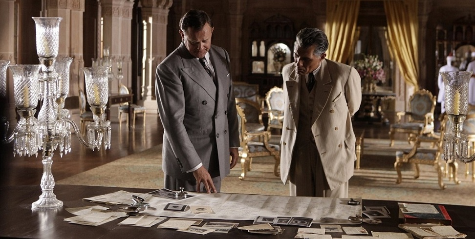 Louis Mountbatten (Hugh Bonneville) and Muhammad Ali Jinnah (Denzil Smith) in Viceroy’s House. Louis Mountbatten (Hugh Bonneville) and Muhammad Ali Jinnah (Denzil Smith) in Viceroy’s House.
