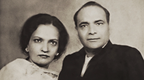 Begum Akhtar and Ishtiaq Ahmed Abbasi. Image credit: Sangeet Natak Akademi. Begum Akhtar and Ishtiaq Ahmed Abbasi. Image credit: Sangeet Natak Akademi.