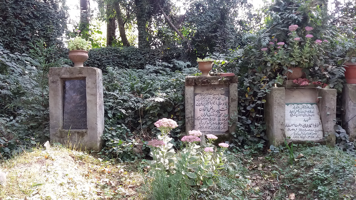 Three graves in Machil. Photo credit: Ipsita Chakravarty Three graves in Machil. Photo credit: Ipsita Chakravarty