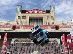 A virtual reality camera rig. Indiana University athletics, Author provided A virtual reality camera rig. Indiana University athletics, Author provided