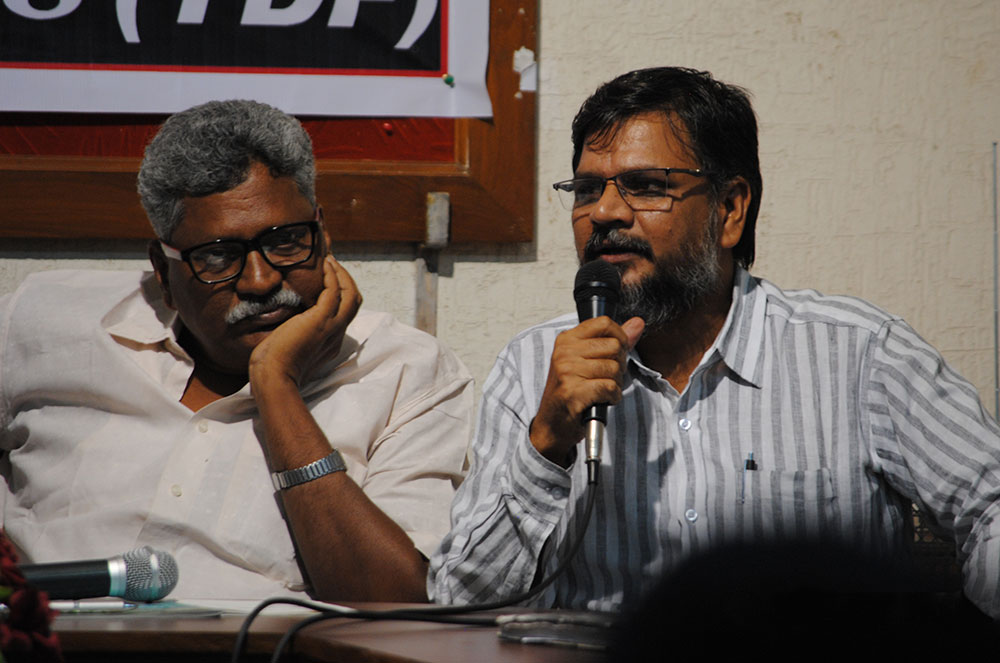 D Prabhakar and B Ravindranath. Photo credit: Malini Subramaniam D Prabhakar and B Ravindranath. Photo credit: Malini Subramaniam