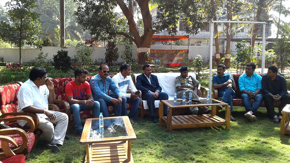 Samajik Ekta Manch members at the home of Bastar's senior-most police officer, Inspector General SRP Kalluri. Samajik Ekta Manch members at the home of Bastar's senior-most police officer, Inspector General SRP Kalluri.
