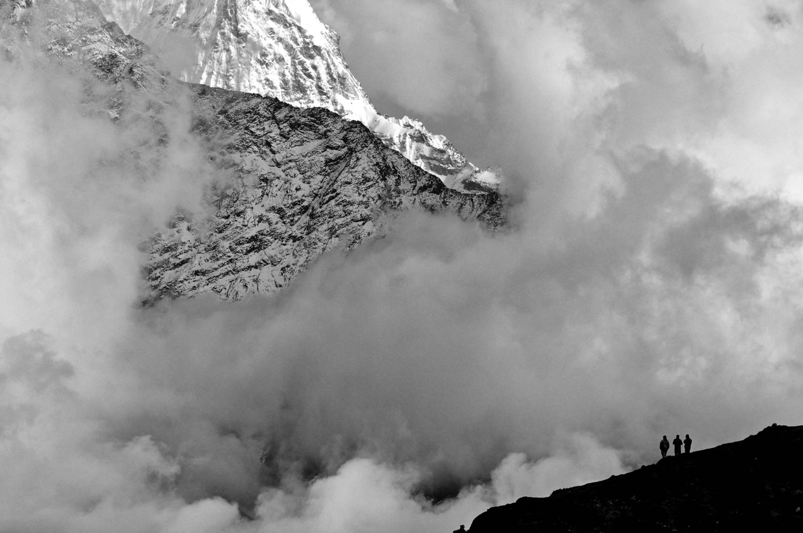 The serrated ridges of Thamserku seen after a clearing winter storm The serrated ridges of Thamserku seen after a clearing winter storm