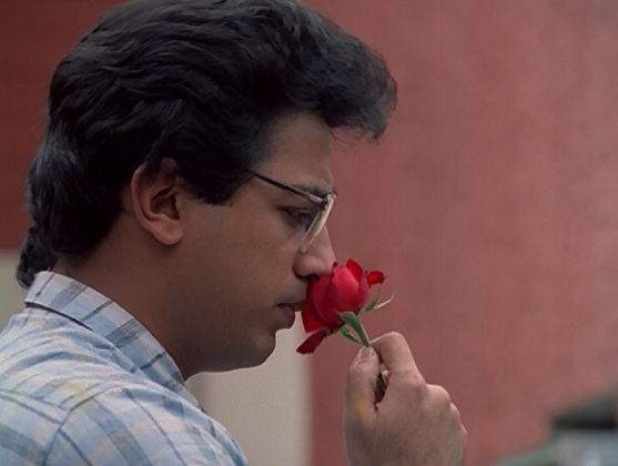 Kamal Haasan in Pushpaka Vimana (1987). Kamal Haasan in Pushpaka Vimana (1987).