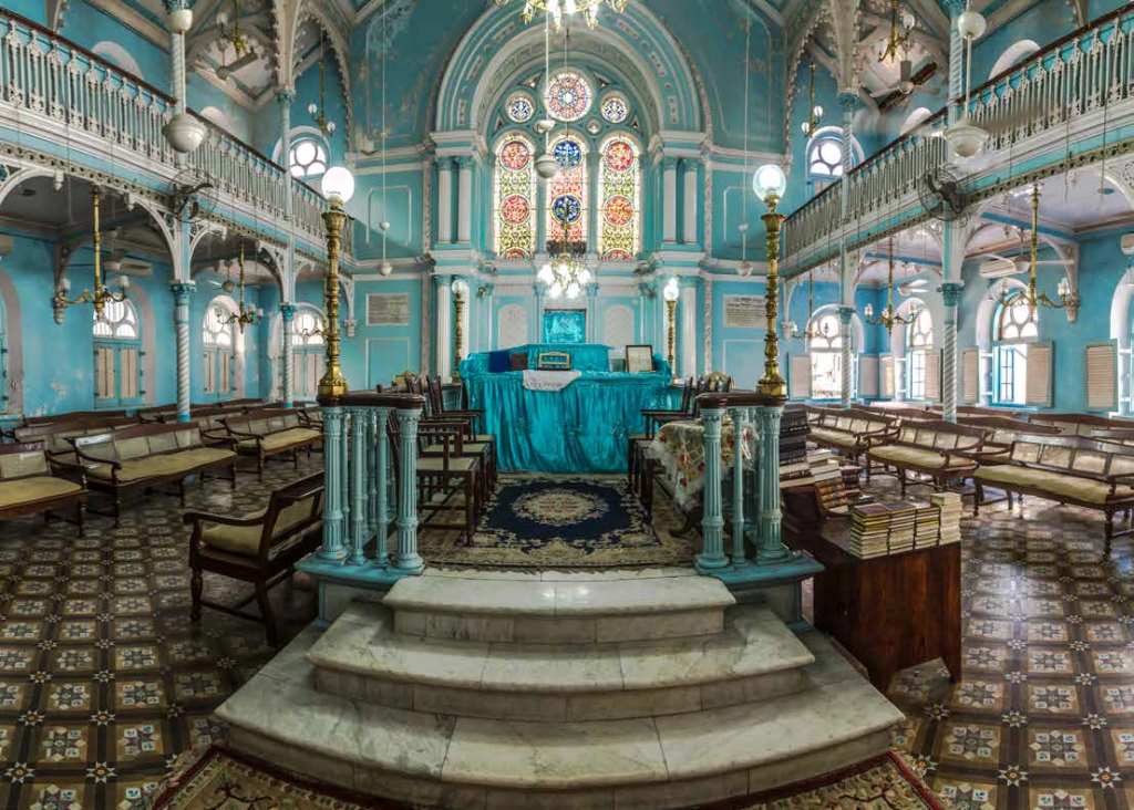 Knesset Eliyahoo Synagogue. Credit: Surendra Kumar. Courtesy: Jewish Heritage of the Deccan, by Kenneth Robbins and Pushkar Sohoni, Jaico Books. Knesset Eliyahoo Synagogue. Credit: Surendra Kumar. Courtesy: Jewish Heritage of the Deccan, by Kenneth Robbins and Pushkar Sohoni, Jaico Books.