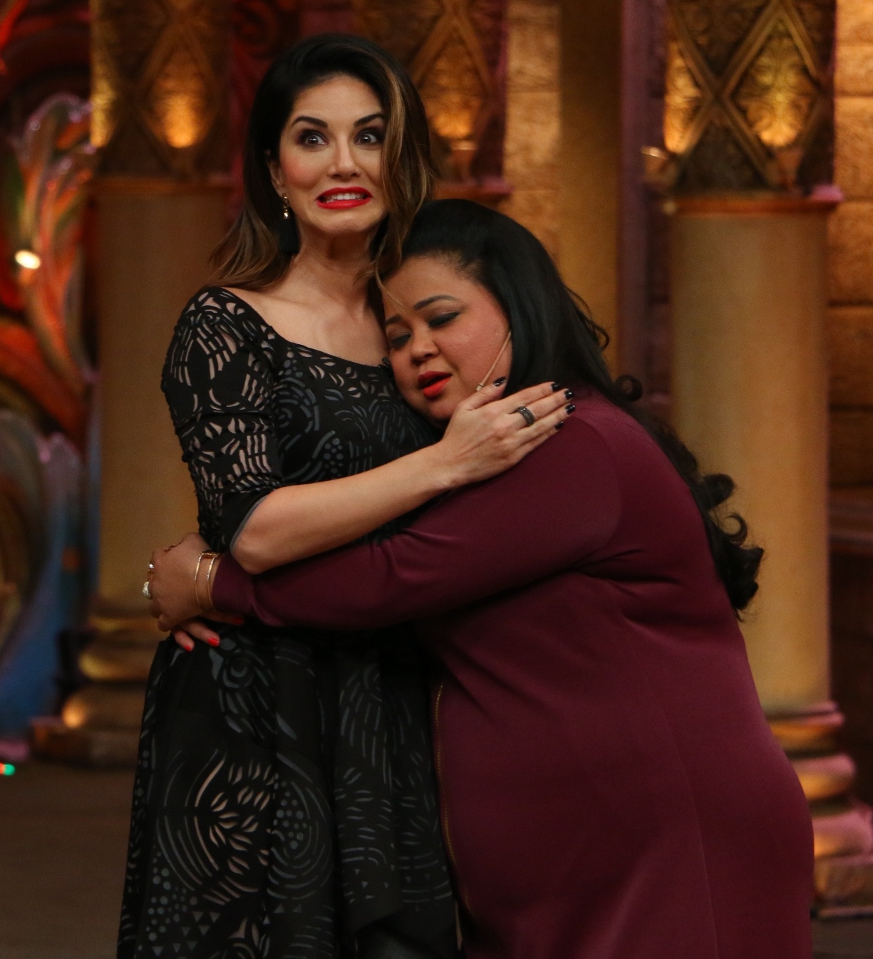 Sunny Leone on the television show ‘Comedy Nights Bachao’ Sunny Leone on the television show ‘Comedy Nights Bachao’