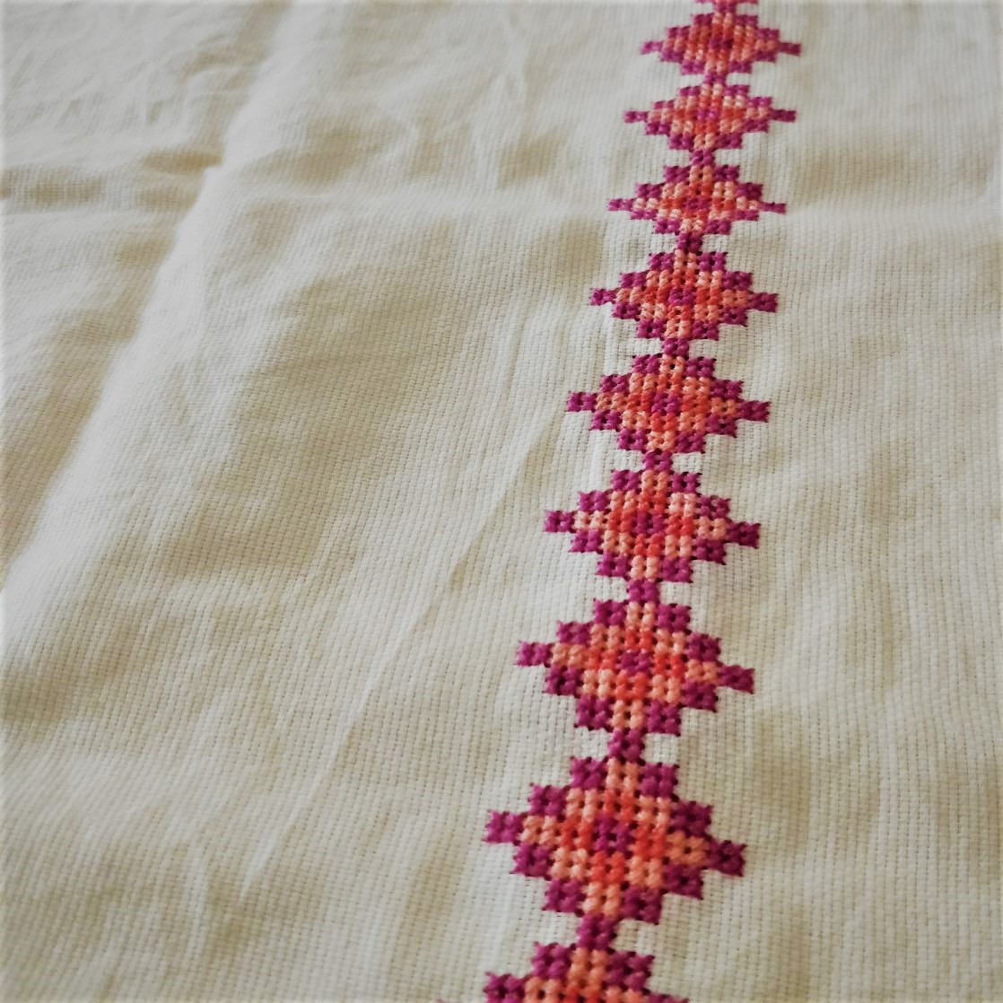 Giraf embroidery. Photo credit: Nayantara Raja Giraf embroidery. Photo credit: Nayantara Raja