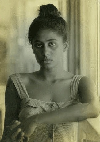 Smita Patil. Courtesy Jhelum Paranjape. Smita Patil. Courtesy Jhelum Paranjape.