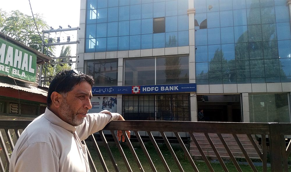 Farooq Ahmed Shaal stands in front of the mall that has replaced Regina Cinema. Photo credit: Ipsita Chakravarty Farooq Ahmed Shaal stands in front of the mall that has replaced Regina Cinema. Photo credit: Ipsita Chakravarty