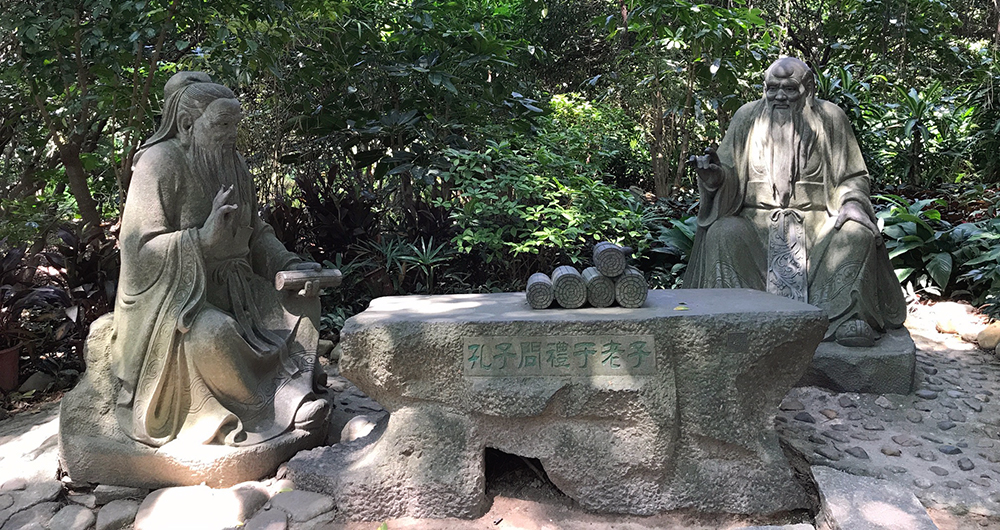Lao-tze teaching his disciple Confucius. Photo credit: Sudheendra Kulkarni Lao-tze teaching his disciple Confucius. Photo credit: Sudheendra Kulkarni