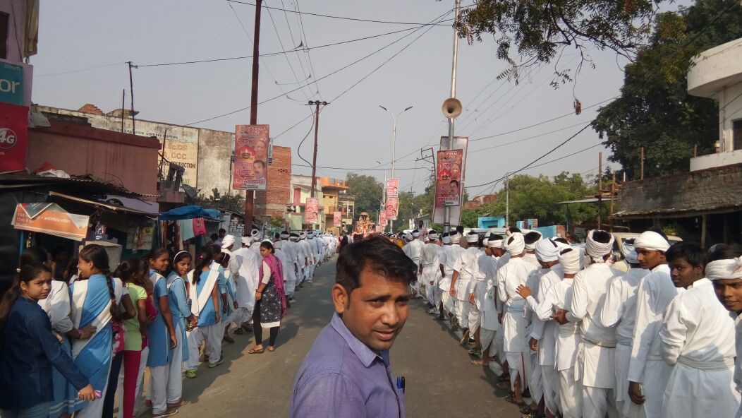 Students rehearse for the procession in Ayodhya. Photo credit: Dhirendra Jha Students rehearse for the procession in Ayodhya. Photo credit: Dhirendra Jha