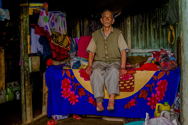 Mani Sherpa lost his feet to frostbite on Mount Chomolhari, a mountain straddling the border between Tibet and Bhutan, in 1971. He says he received no compensation from anyone. Mani Sherpa lost his feet to frostbite on Mount Chomolhari, a mountain straddling the border between Tibet and Bhutan, in 1971. He says he received no compensation from anyone.