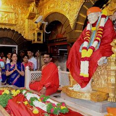साई भक्ति के नाम पर जो हो रहा है वह काफी हद तक इस संत की शिक्षाओं का मखौल उड़ाता दिखता है