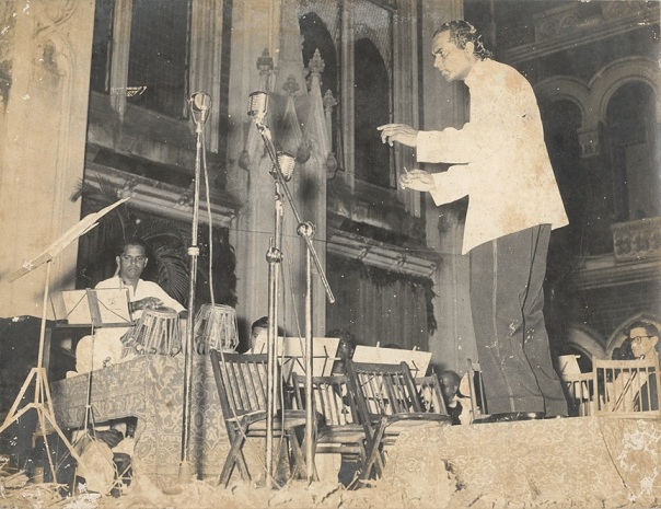 In April 1958, Anthony Gonsalves performed two concerts of his raga-based symphonies in the quadrangle of St Xavier’s College in Mumbai. In April 1958, Anthony Gonsalves performed two concerts of his raga-based symphonies in the quadrangle of St Xavier’s College in Mumbai.
