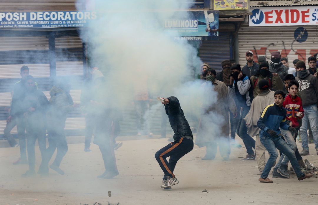Kashmiri youth now openly support militants and don’t hesitate to resort to violent measures. Photo credit: Rouf Bhat/AFP. Kashmiri youth now openly support militants and don’t hesitate to resort to violent measures. Photo credit: Rouf Bhat/AFP.