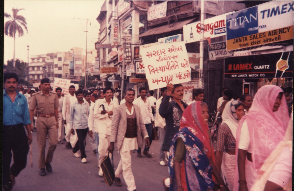 People displaced by the Sardar Sarovar project take out a protest rally. Photo credit: Nandini Oza People displaced by the Sardar Sarovar project take out a protest rally. Photo credit: Nandini Oza