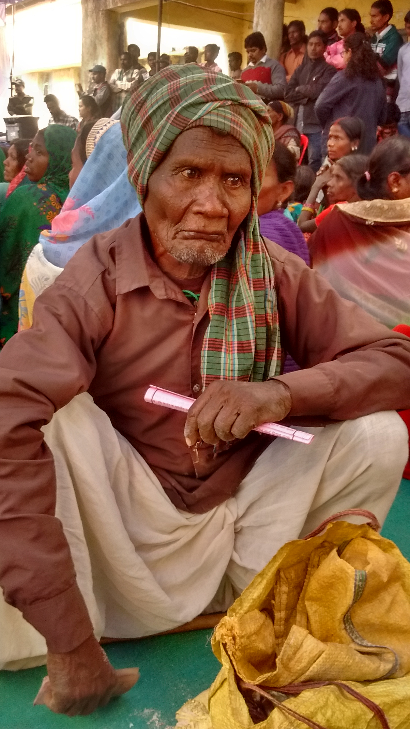 Butan Singh's ration was stopped a month after Jharkhand made it mandatory to link ration cards with Aadhaar. Photo credit: Anumeha Yadav Butan Singh's ration was stopped a month after Jharkhand made it mandatory to link ration cards with Aadhaar. Photo credit: Anumeha Yadav