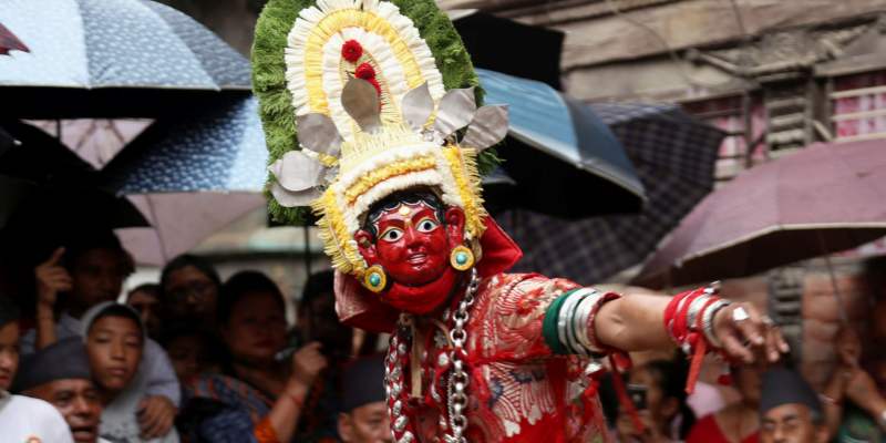 कुमारी देवी के सम्मान में नृत्य कुमारी देवी के सम्मान में नृत्य