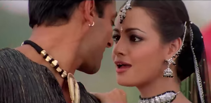 Salman Khan and Dia Mirza in Tumko Na Bhool Payenge (2002). Salman Khan and Dia Mirza in Tumko Na Bhool Payenge (2002).