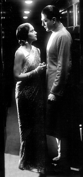 Devika Rani and Najamul Hussain in Franz Osten’s Jawani ki Hawa (1935). Courtesy The Wirsching Archive. Devika Rani and Najamul Hussain in Franz Osten’s Jawani ki Hawa (1935). Courtesy The Wirsching Archive.