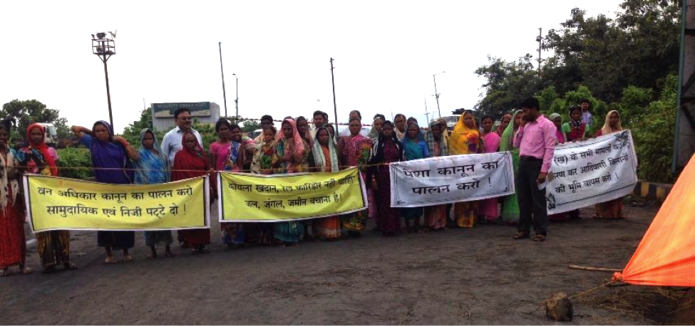 The agitating villagers had several concerns including those related to employment, compensation and environmental damage. (Photo credit: Rinchin) The agitating villagers had several concerns including those related to employment, compensation and environmental damage. (Photo credit: Rinchin)