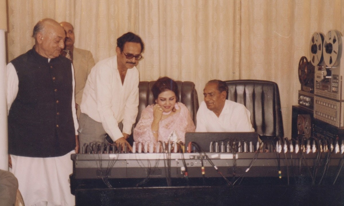 Noor Jehan in a recording studio. Photo credit: EMI Pakistan Noor Jehan in a recording studio. Photo credit: EMI Pakistan