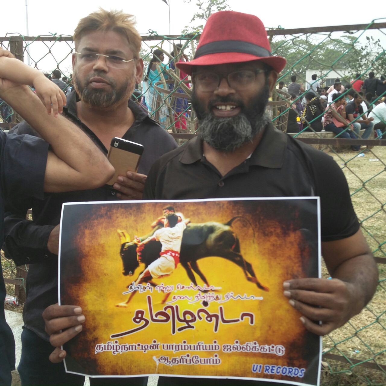 Hussain shows his support. Hussain shows his support.