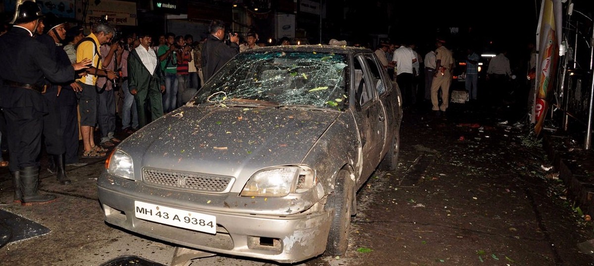 2011 Mumbai triple blasts: Alleged Indian Mujahideen operative arrested by Anti-Terrorism Squad