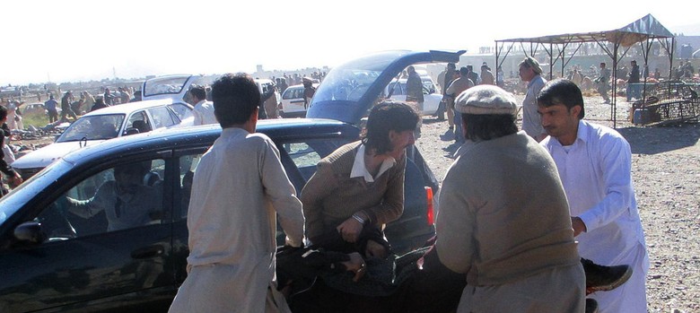 At least 15 killed in Pakistan marketplace bomb blast