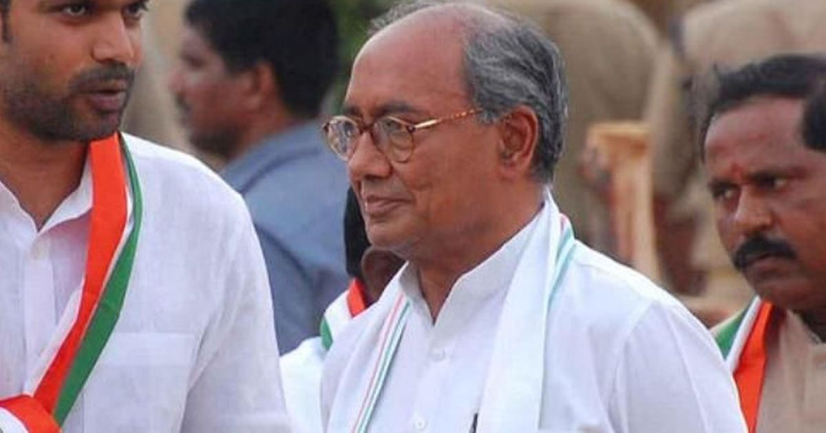 Vyapam scam: Digvijaya Singh deposes in Bhopal special court for over two hours