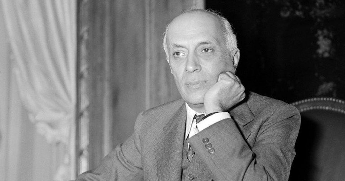 West Bengal: Statue of Jawaharlal Nehru defaced in Burdwan