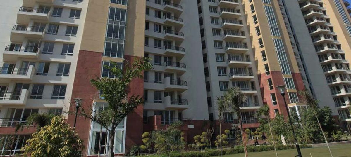 The business wrap: Unitech to pay Rs 15 crore as refund to flat-buyers, and 6 other top stories