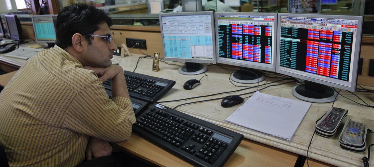 Sensex falls nearly 700 points, Nifty by 229 after dollar rise, demonetisation
