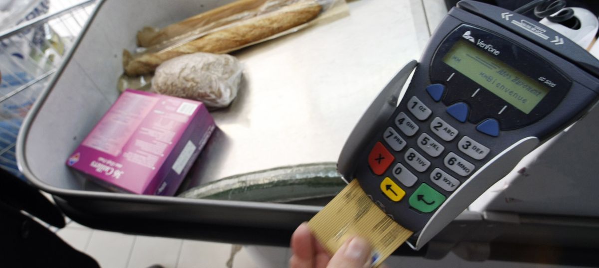 Merchants will not have to bear cost of digital payments up to Rs 2,000: Government