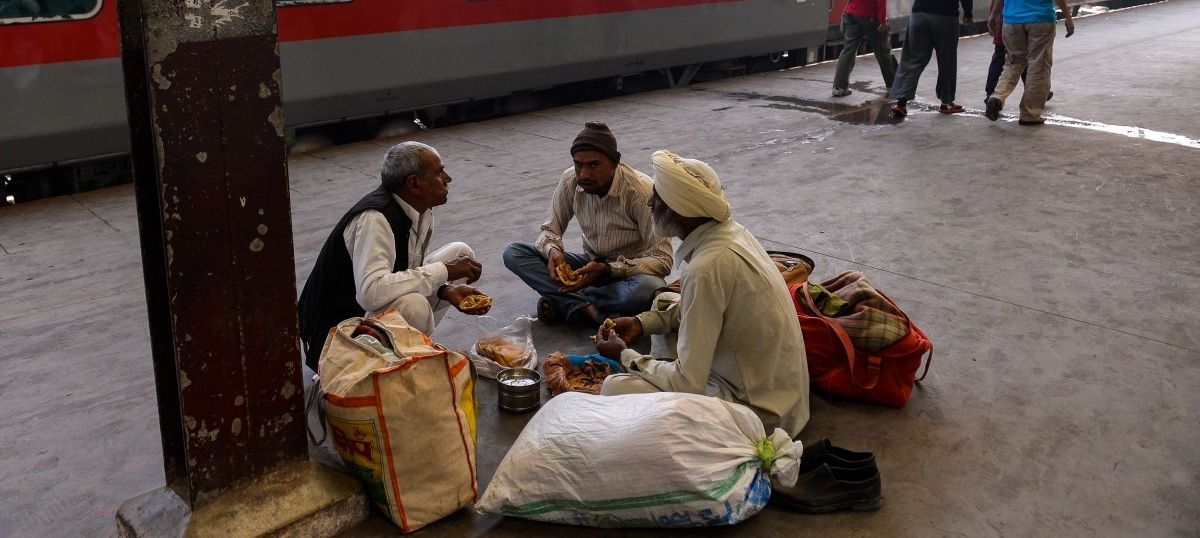 Dense fog forces Indian Railways to cancel 26 trains for a month
