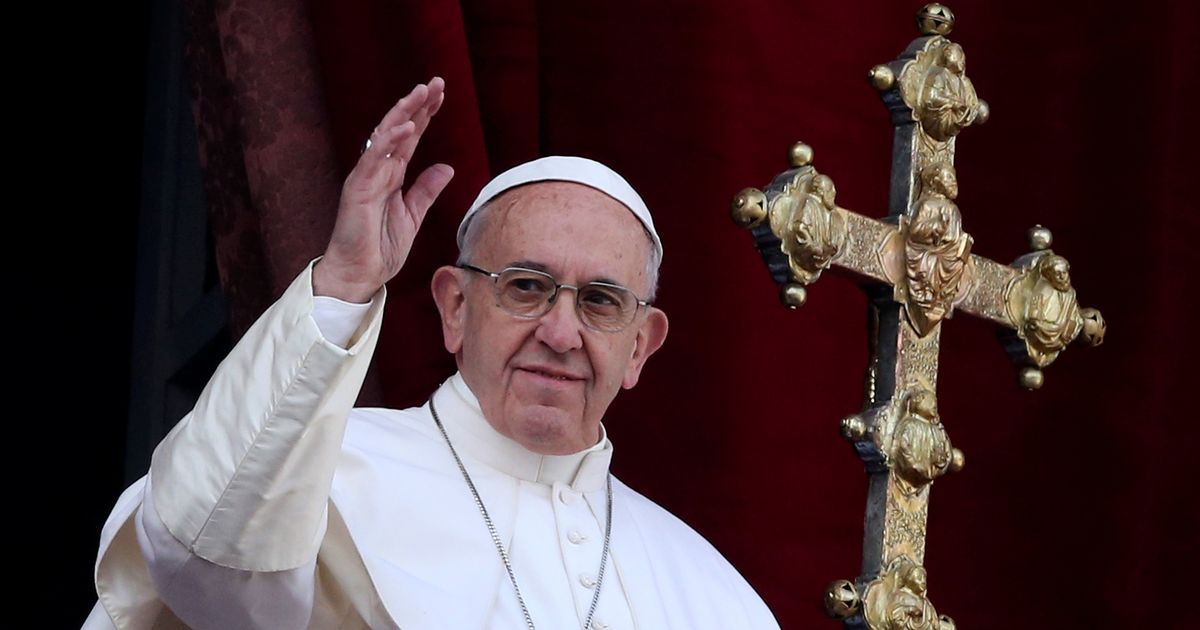 Pope Francis calls for end to Syrian war, Israel-Palestine conflict in Christmas Day address
